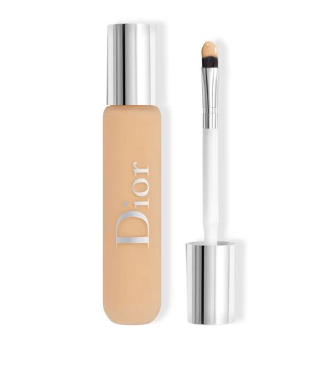 christian dior backstage concealer.